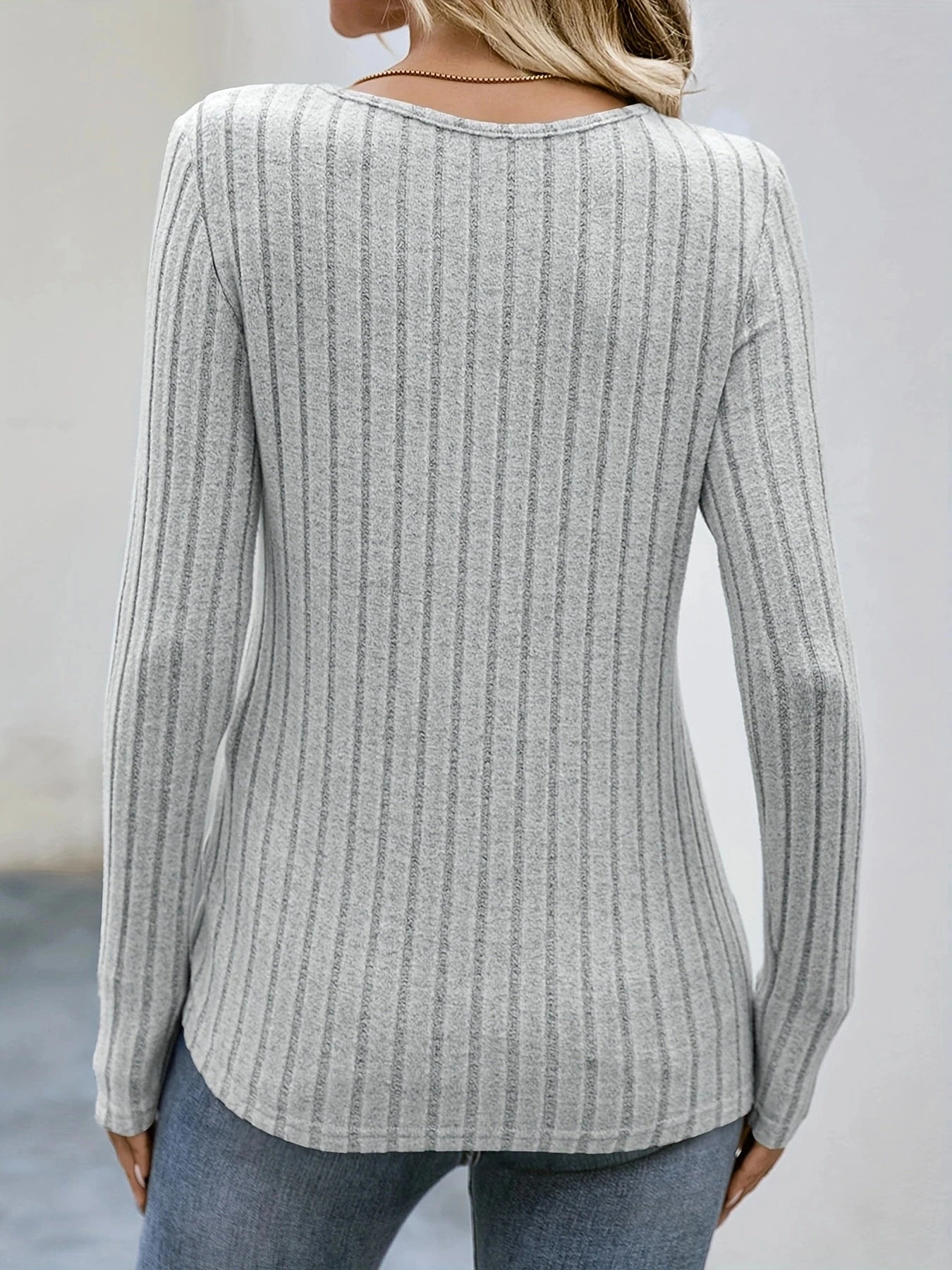 Renske | Casual top met lange mouwen | COMBINEER & BESPAAR