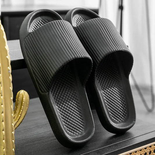 Antoni | Anti slip slippers | 1+1 GRATIS